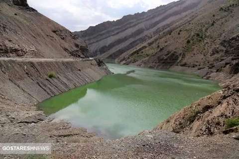 کشور به مرز بحران رسید
