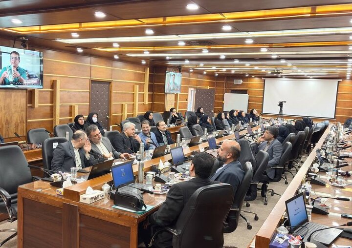 آغاز انتقال فایل‌های دیجیتال اسناد فارسی جنوب آسیا به مرکز ISC