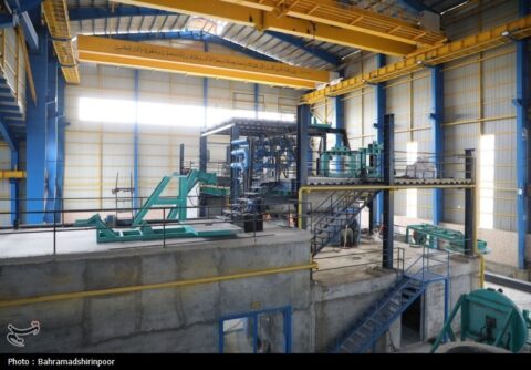 سیاست‌های کلان نه به نفع کارگر است نه کارفرما/ اقتصاد در اتوپایلوت رها شده