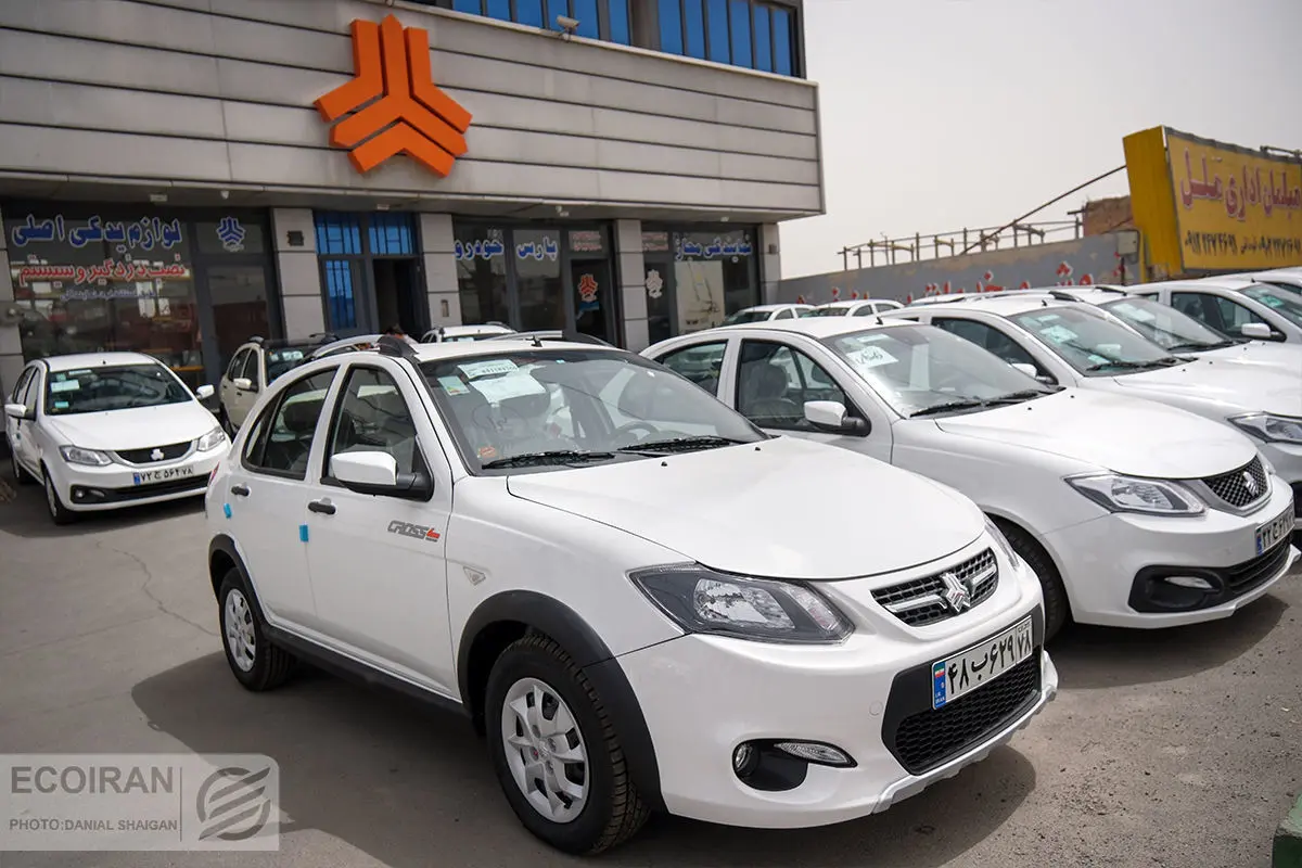 پرواز قیمت‌ها در بازار خودرو /آخرین قیمت سمند، کوییک، شاهین، پراید، پژو و دنا