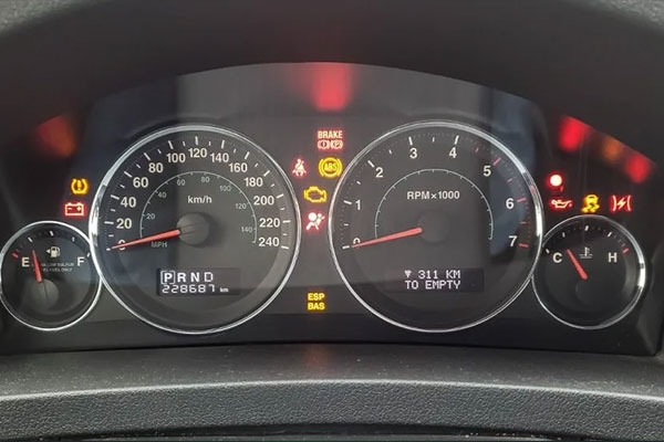 علت قطع شدن برق پشت آمپر پراید