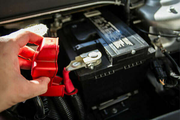 استفاده از لامپ یا LED نامناسب