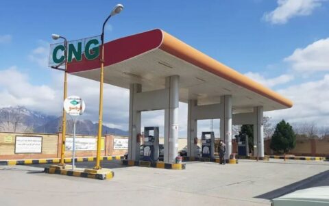 عرضه رایگان CNG در ۲۳۰۰ جایگاه کشور/ صف‌های بنزین کوتاه شد