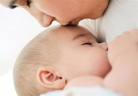 مادران کدام نوزادان کارت امید مادر می گیرند؟