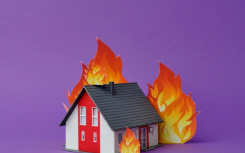 نگاه واقع‌بینانه به بیمه آتش‌سوزی در شرایط فعلی