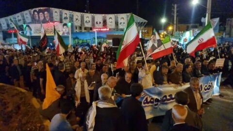 اجتماع پرشور ساوجی‌ها در پنجاه و هشتمین شب بیعت با رهبر معظم انقلاب