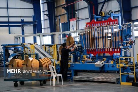 احیای تولید به‌جای تزریق پول؛ چرا حمایت هوشمند از تولید اولویت دارد؟