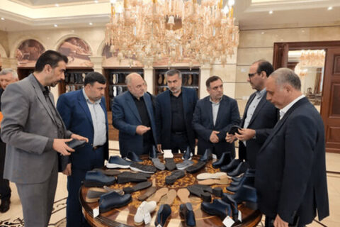 اشتغال مستقیم بیش از ۳۰ هزار نفر در زنجیره صنعت کفش تبریز