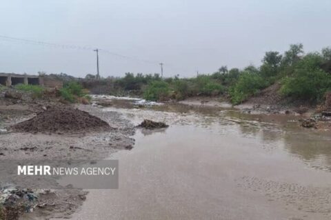 جستجوهای برای راننده مفقود شده در سیل کلات ادامه دارد