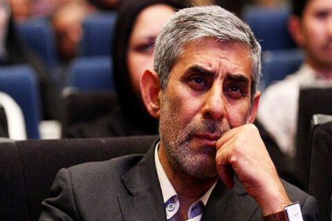 حمید حسام: حضور مردم در خیابان‌ها یک رستاخیز است