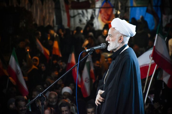 خدمت به مردم راهبرد اصلی مقابله با دسیسه‌های نظام سلطه است