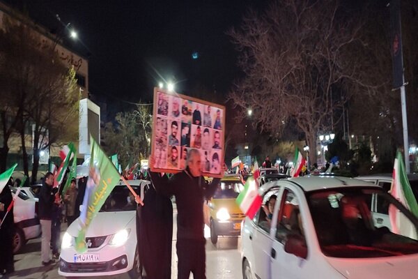 سلام خاص شهروند همدانی از خیابان‌ها به شهدای وطن