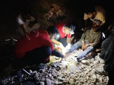 نجات مرد ۳۶ ساله پس از عملیات شبانه در ارتفاعات کوه گرک فین