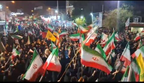 پلدختری‌ها پرشور در سنگر خیابان حاضر شدند