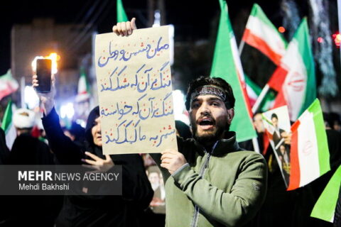 پنجاه و ششمین شب از حضور با صلابت قمی‌ها در میدان