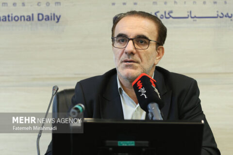 رئیسزاده: تعلل در اجرای امضای الکترونیک نسخ قابل پیگرد است رئیسزاده: تعلل در اجرای امضای الکترونیک نسخ قابل پیگرد است