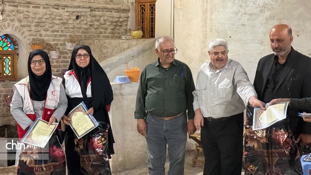 برگزاری مراسم تجلیل از عوامل سوگواره «بازگشت به ریشهها» در بهبهان برگزاری مراسم تجلیل از عوامل سوگواره «بازگشت به ریشهها» در بهبهان