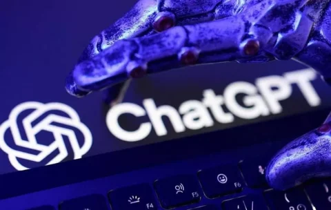شکایتها کارساز شد: ChatGPT دیگر سبک نویسندگان مشهور را در تولید متن تقلید نمیکند شکایتها کارساز شد: ChatGPT دیگر سبک نویسندگان مشهور را در تولید متن تقلید نمیکند