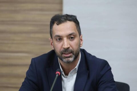 منابع مالی خوزستان به جای رسوب در بانکها به تولید تزریق شود منابع مالی خوزستان به جای رسوب در بانکها به تولید تزریق شود