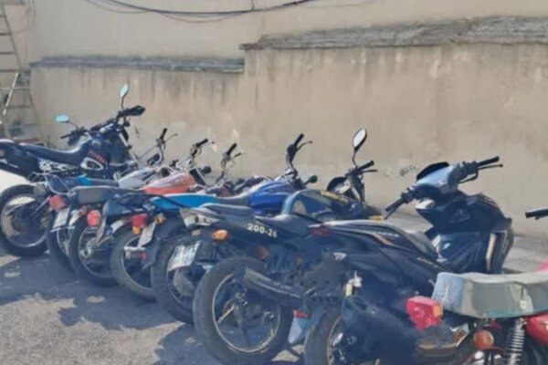 کشف ۱۶ دستگاه موتورسیکلت مسروقه در مرند