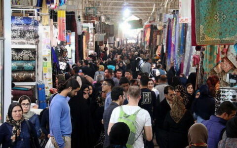 بازار تهران را نمیتوان جابهجا کرد| درخواست بازاریان برای نوسازی بازار تهران را نمیتوان جابهجا کرد| درخواست بازاریان برای نوسازی