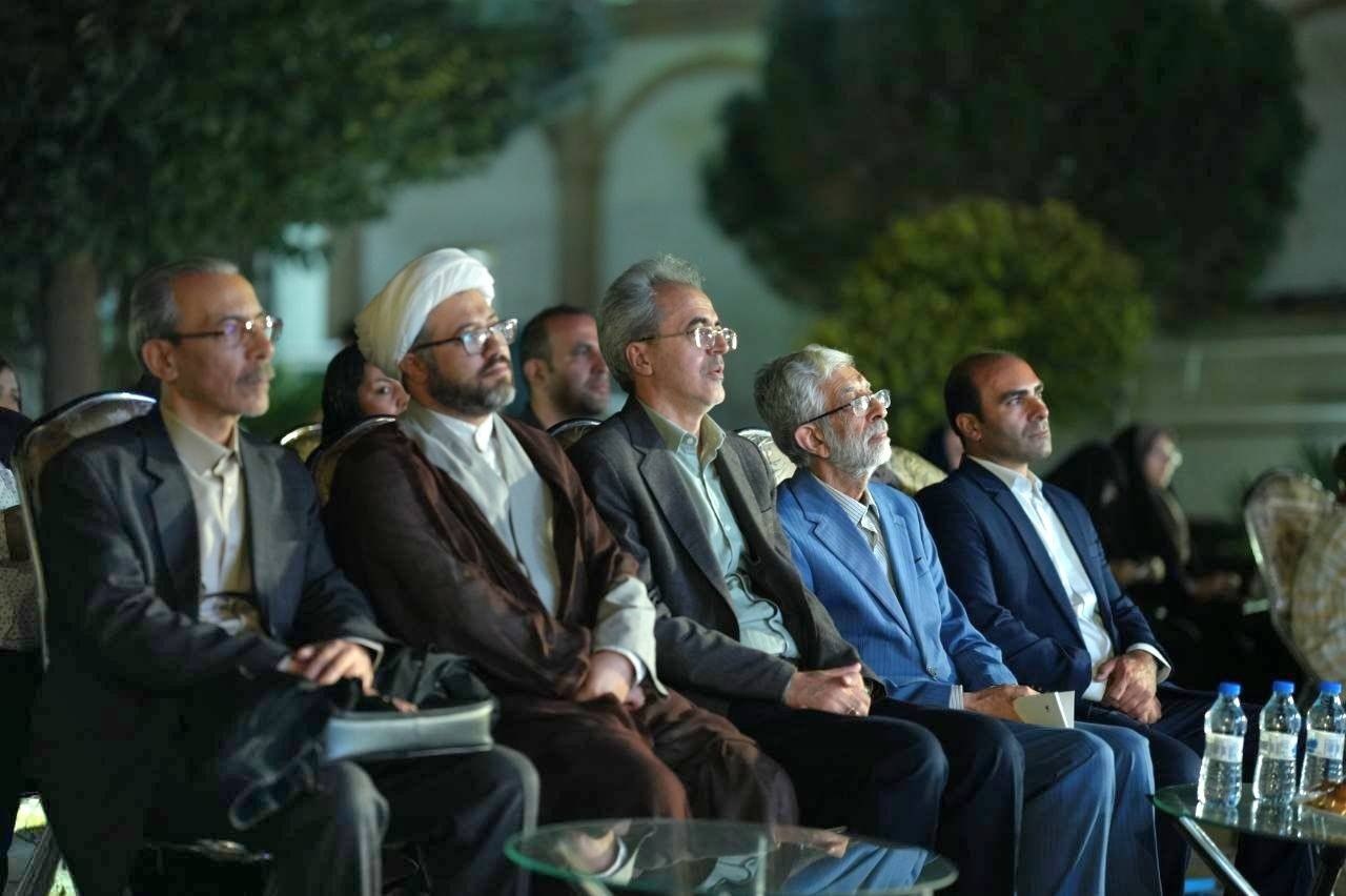 بنیاد زبان و ادبیات ترکی در تبریز تأسیس میشود بنیاد زبان و ادبیات ترکی در تبریز تأسیس میشود