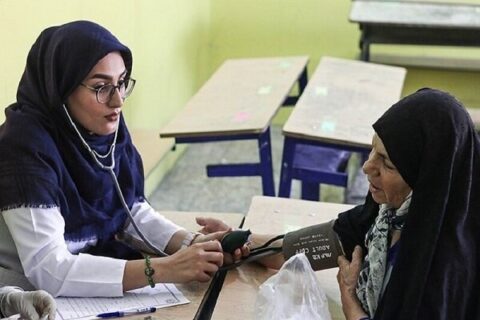 راهکار «ظفرقندی» برای رفع معضل کمبود پزشک در مناطق محروم راهکار «ظفرقندی» برای رفع معضل کمبود پزشک در مناطق محروم