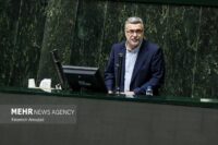 ۱۵۷ سوال از وزیر بهداشت؛ ظفرقندی به مجلس می رود